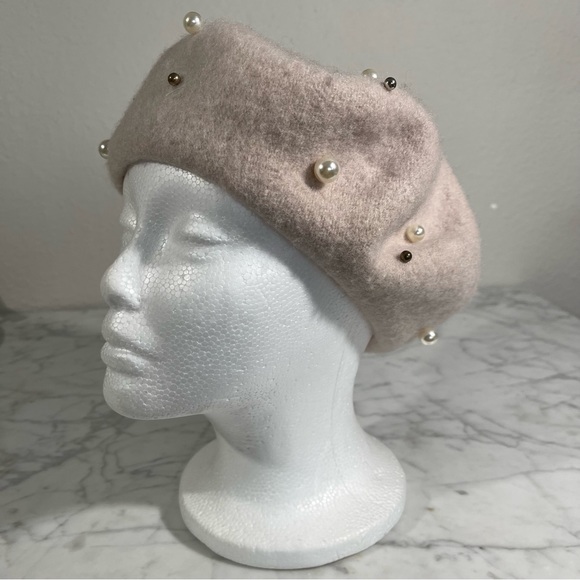 Mi Loves Wool Pearl Beret Hat - Picture 2 of 11